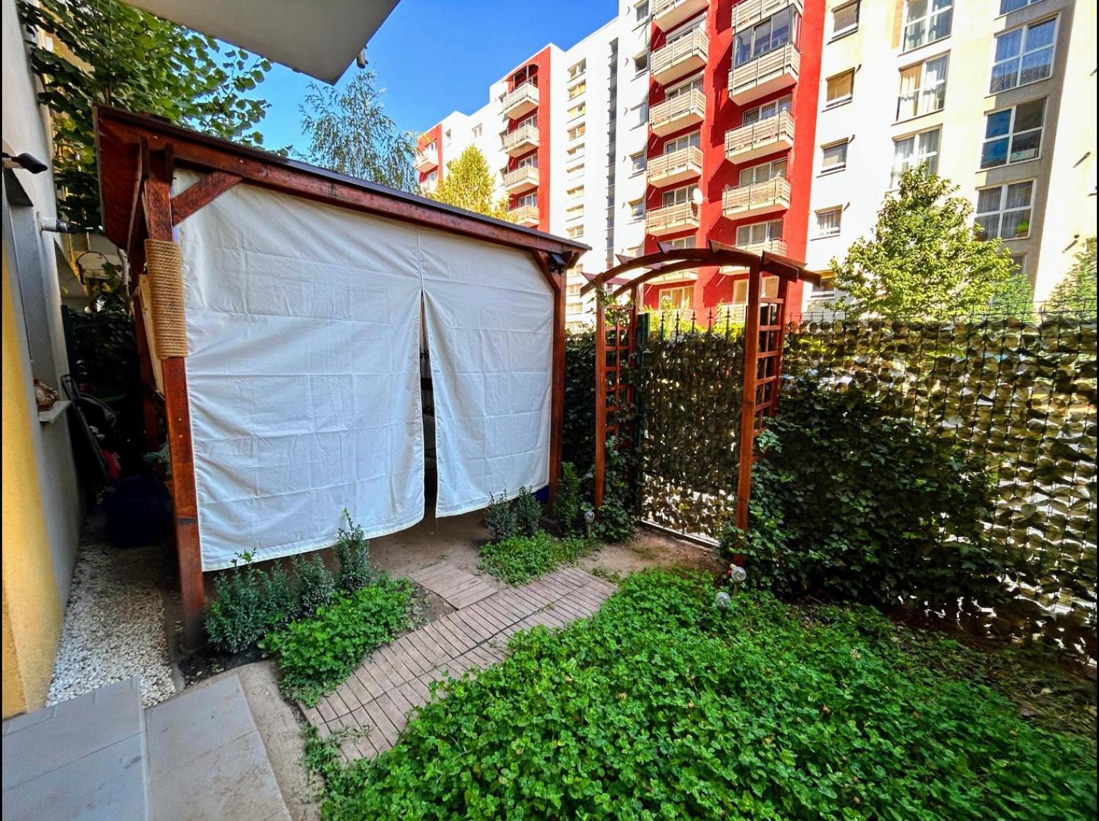 Brasov Kronstadt Garden Studio المظهر الخارجي الصورة